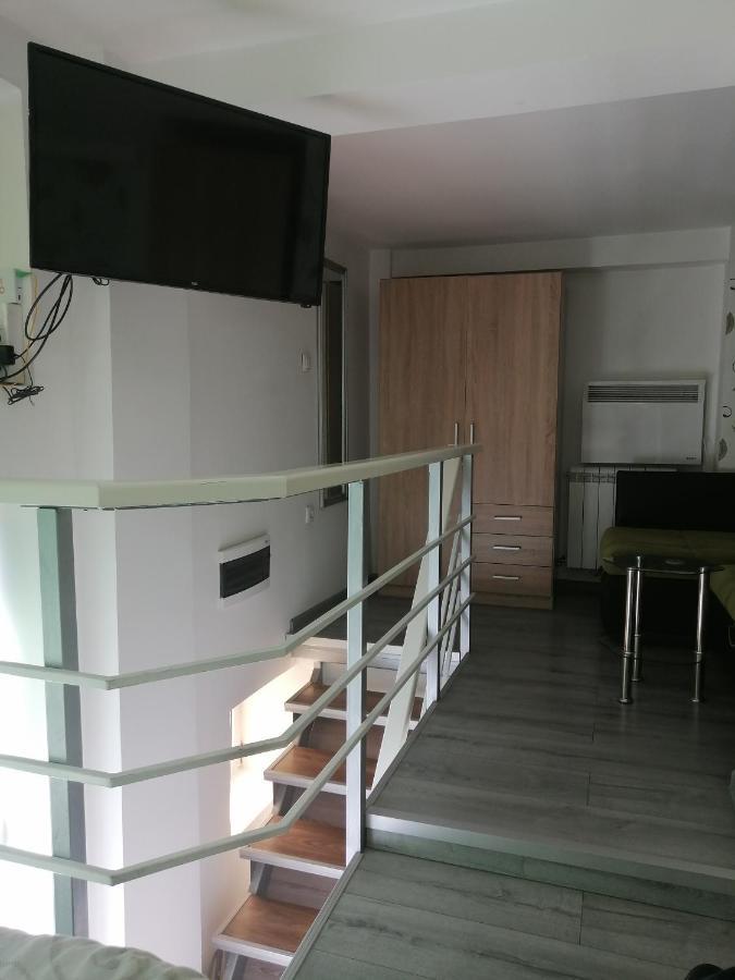 Classy And Cozy - Parking - 3 Beds - Near Center Novi Sad Eksteriør bilde