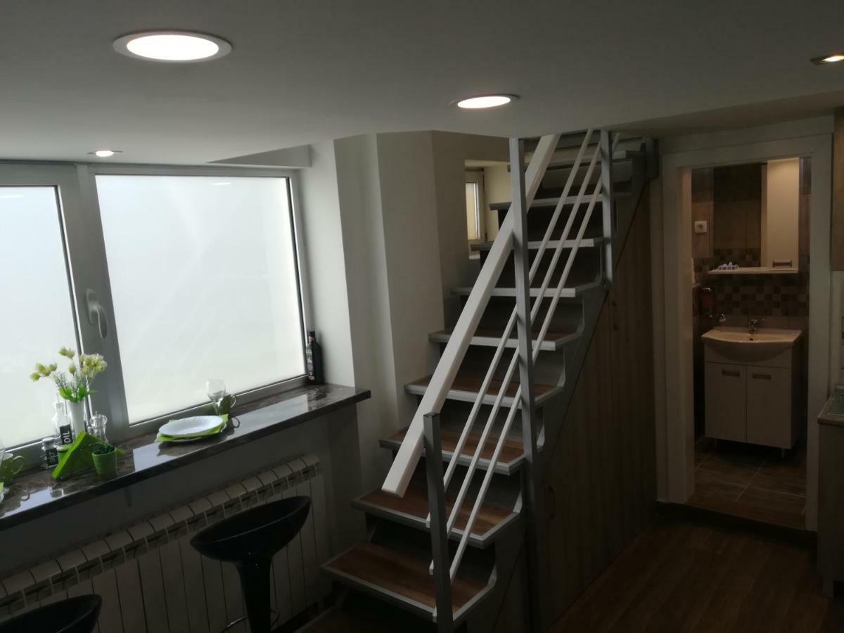 Classy And Cozy - Parking - 3 Beds - Near Center Novi Sad Eksteriør bilde