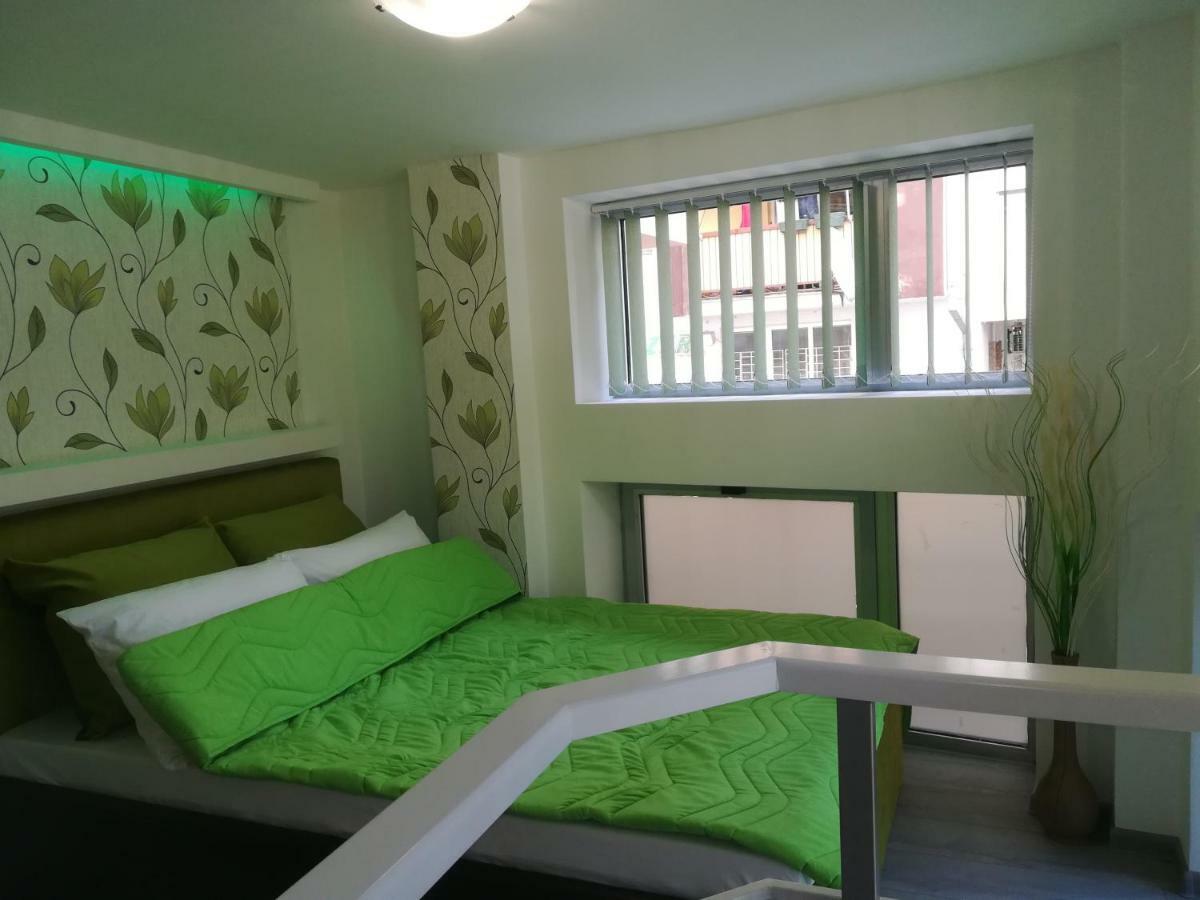 Classy And Cozy - Parking - 3 Beds - Near Center Novi Sad Eksteriør bilde
